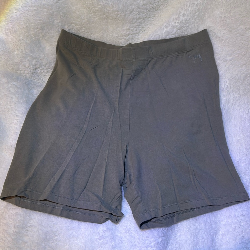 PINK Yoga shorts (Green) Size: Large